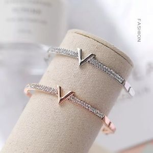 Letter V bracelet
